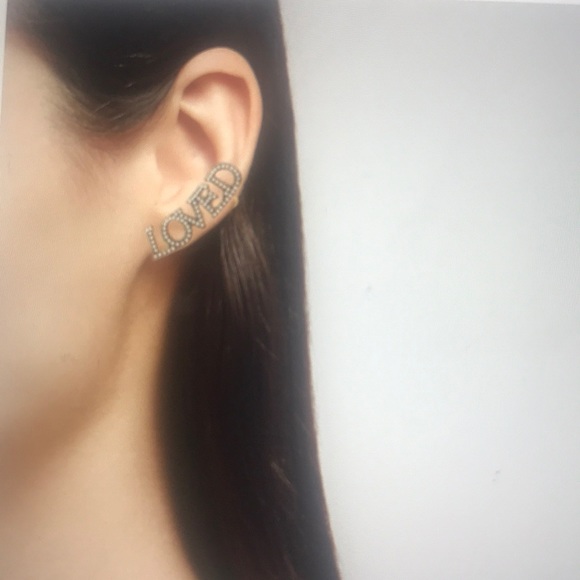 Authentic Gucci Loved Single Ear Cuff